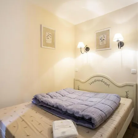 Aux Restanques Du Golfe De St Tropez - Maeva - Avec Mezzanine 2 Pieces 4 Personnes - Confort Mae-3700 *